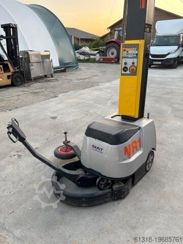 полуавтоматическая упаковочная машина SIAT WR100