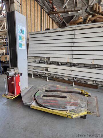 Вертикальный упаковщик пленки Pragometal WMS 15 OPTIMUM LGA