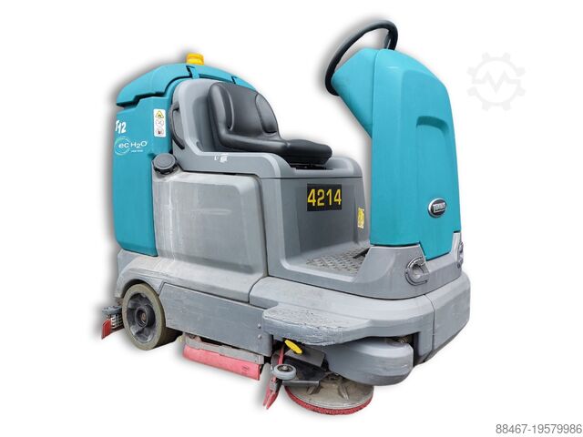 скруббер Tennant T12