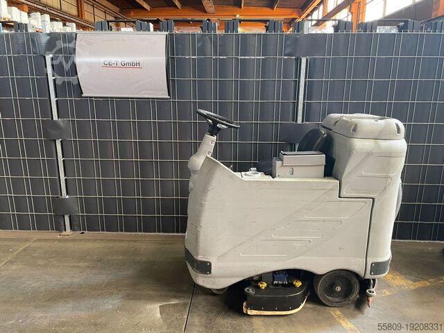 Скруббер-сушилка Nilfisk BR 850 SC ##NEUE Batterie## sofort Einsatzbereit