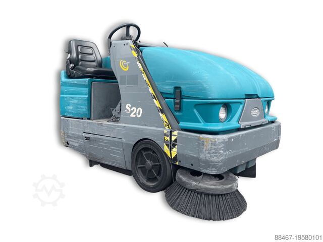 подметальная машина Tennant S20