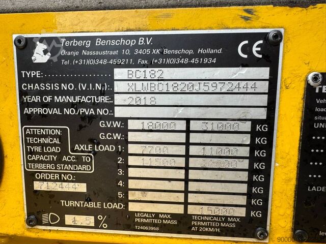 Терминальный трактор Terberg BC 182