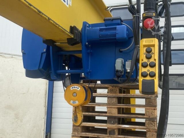 Настенный поворотный кран с тельфером, поворотным приводом и кошкой, не колонный поворотный кран. ABUS VW (3200kg x 6250mm) + GM 800