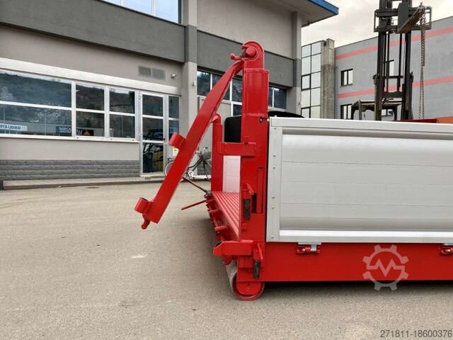 Контейнер с крюковым захватом  CONTAINER SCARRABILE NUOVO A PIANALE