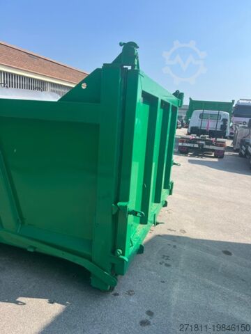 Контейнер с крюковым захватом  CONTAINER SCARRABILE NUOVO A CIELO APERTO