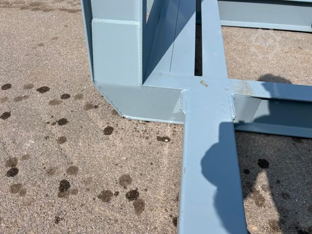 Контейнер с крюковым захватом  CULLA SCARRABILE NUOVA TWIST LOCK PER CASSE MARITT