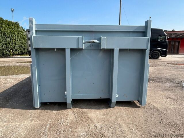 Контейнер с крюковым захватом  CONTAINER NUOVO A PIANALE CON SPONDE IN TR5