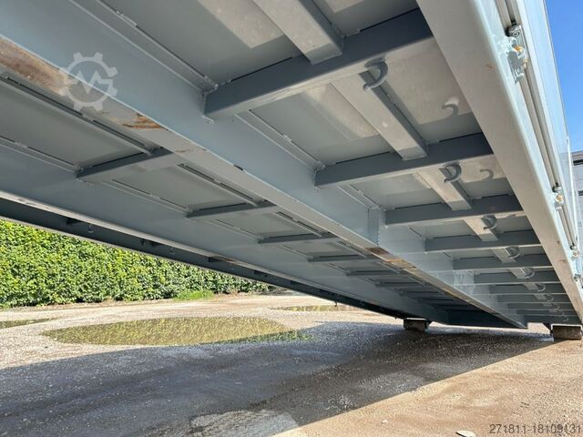 Контейнер с крюковым захватом  CONTAINER NUOVO A PIANALE CON SPONDE IN TR5