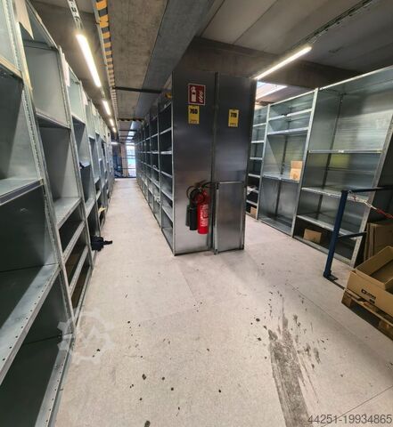 Двухэтажная стеллажная система 440 м² Schulte Lagertechnik MULTIplus