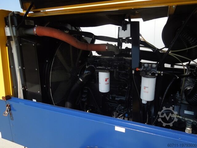 Винтовой компрессор COMPAIR C115