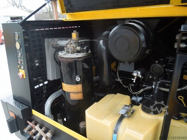 Винтовой компрессор Kaeser M122