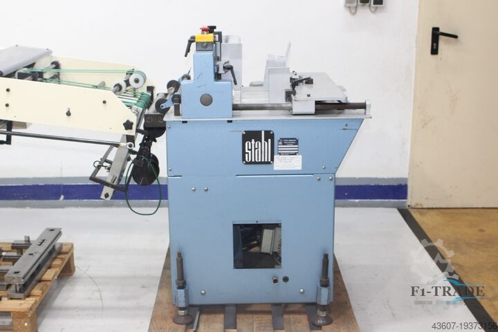 Автоматическая машина для пробивки подписей JAMES BURN Lhermite EM 520