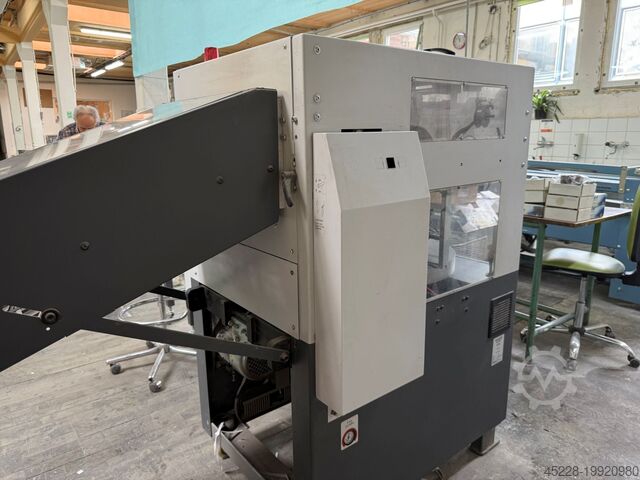 Сшивание седла Heidelberg Stitchmaster ST 450