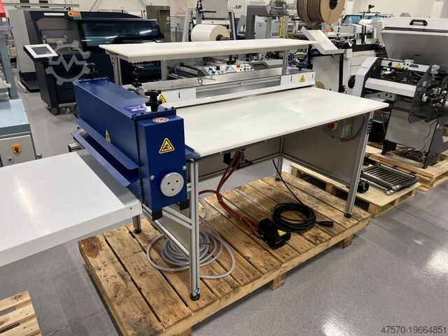 Стол для сборки жесткой обложки ODM Stomper + Squeezer Hard cover assembly table