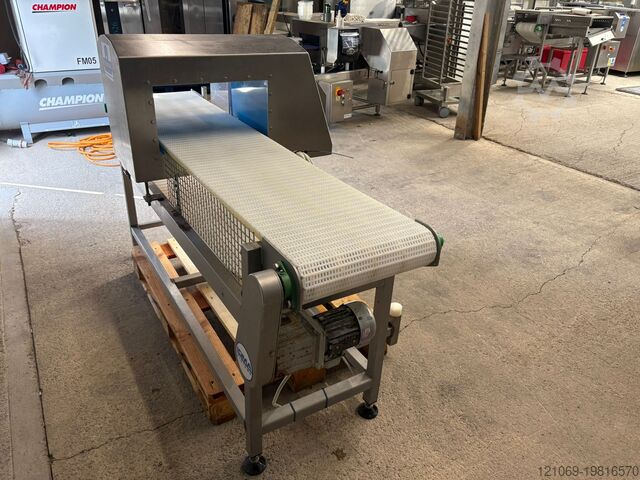 Металлоискатель LOMA IQ3