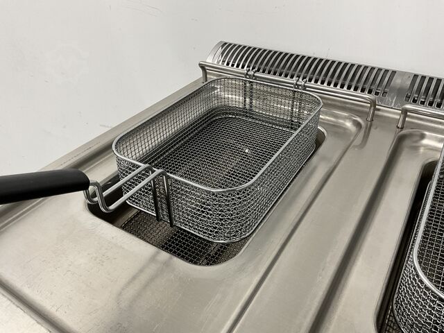 Двойная фритюрница Electrolux 