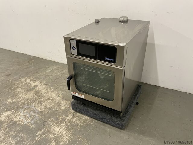 компактный пароконвектомат MKN SKECOD610T