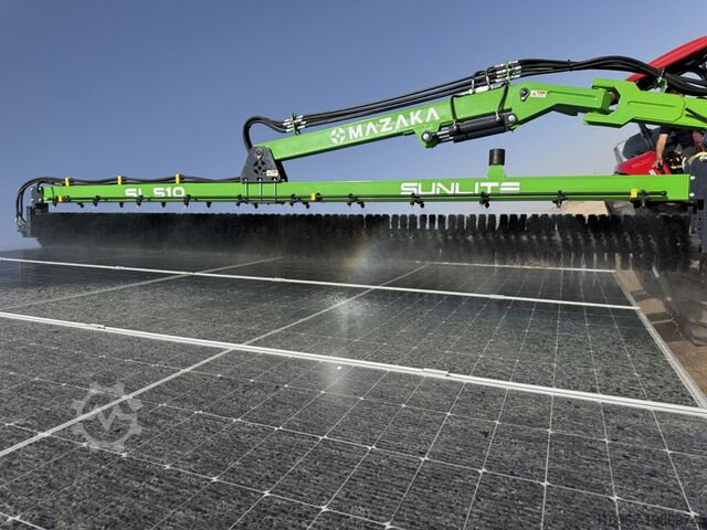 Мойка ферм солнечных электростанций для трактора Myjka farm fotowoltaicznych Mazaka Mazaka