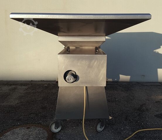 гребнеотделитель винограда ARMBRUSTER AWS 4-8