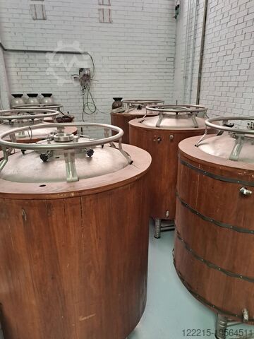 Talleres Perman S.L. D1 Погреб для брожения и хранения (2014) Talleres Perman S.L. Gär- und Lagerkeller