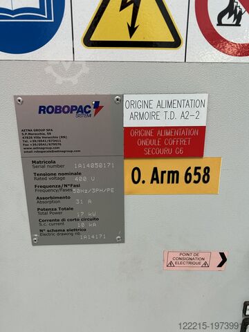 Паллетайзер и упаковщик Ocme Pegasus F450 (2014 г.) Ocme Palettierer & Wickler