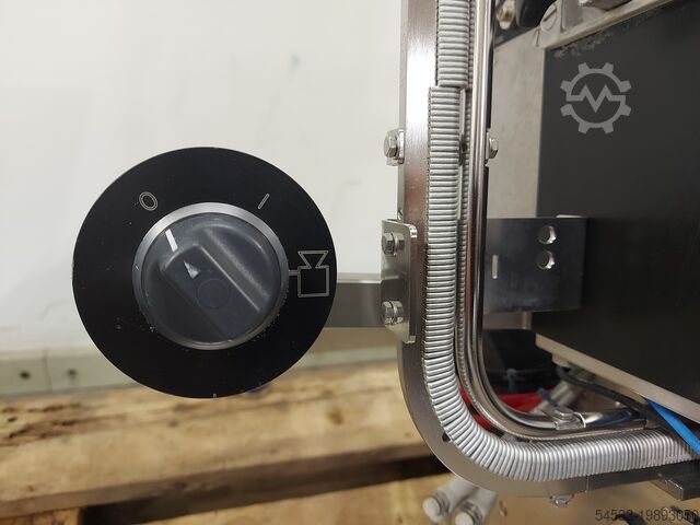 клипсатор Poly Clip DC 600