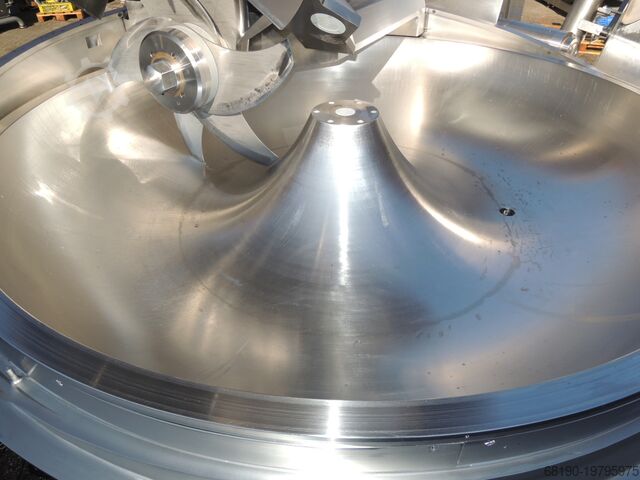 Вакуумный резак Laska KUX750VAC