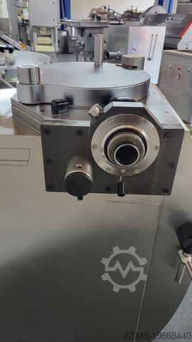 Мясоперерабатывающее оборудование Wurstfüller Frey K2 - 30