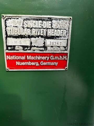 винтовая производственная машина National Machinery M5