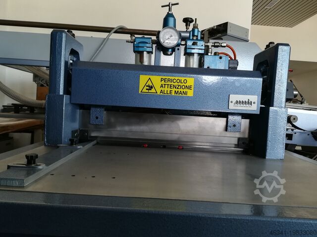 пресс для бумаги  