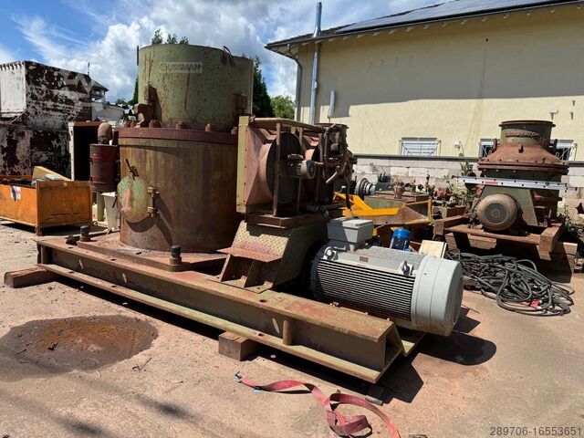 Конусная дробилка KHD Humboldt Wedag Calibrator 950