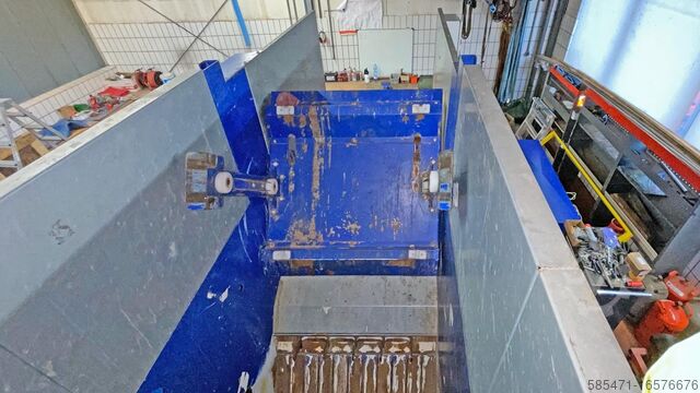 Пресс-подборщик Strautmann BaleTainer