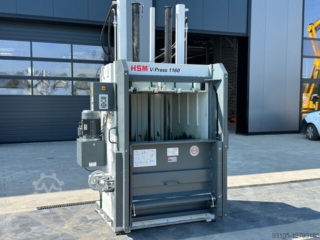 Вертикальные пресс-подборщики HSM V-Press 1160 HSM V-Press 1160 Plus