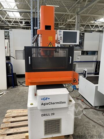 Пусковая машина для обработки отверстий AGIE CHARMILLES DRILL 20