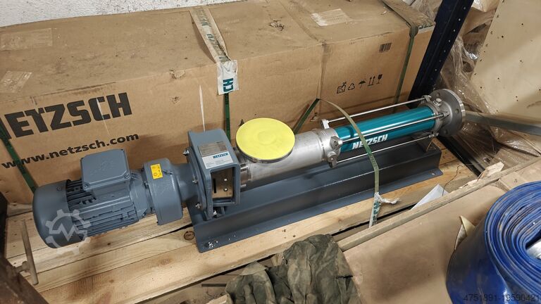 Пищевая шнековая помпа Netzsch NM038B Netzsch NM038BY + geared motor NORD