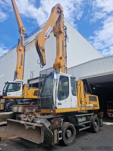 обработчик материалов LIEBHERR A924C