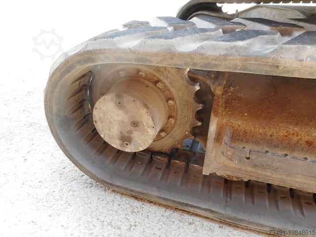 Мини-экскаватор Kobelco SK 70 SR-1E ( 7.400kg )