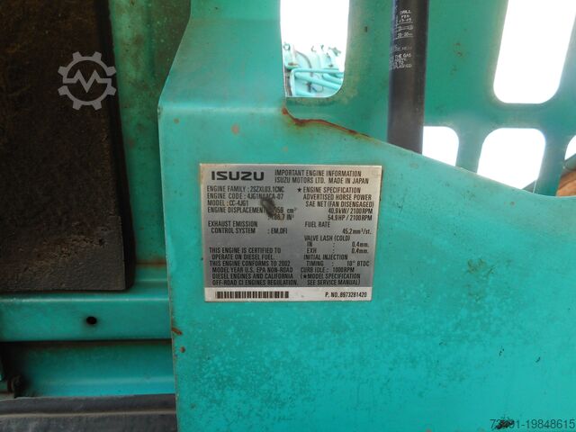 Мини-экскаватор Kobelco SK 70 SR-1E ( 7.400kg )