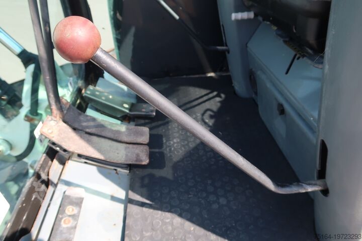 Мини-экскаватор Terex HR 3,7