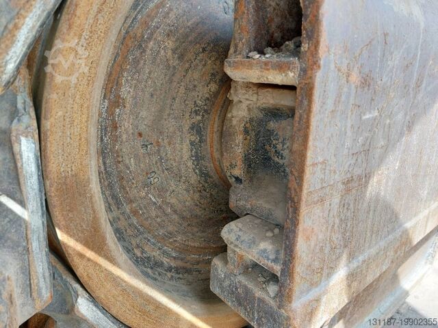 Гусеничный экскаватор Caterpillar 352FL XE MHD (17m demoliton)