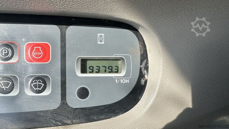 Гусеничный экскаватор Case CX700 ME