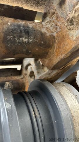 Гусеничный экскаватор Case CX700 ME