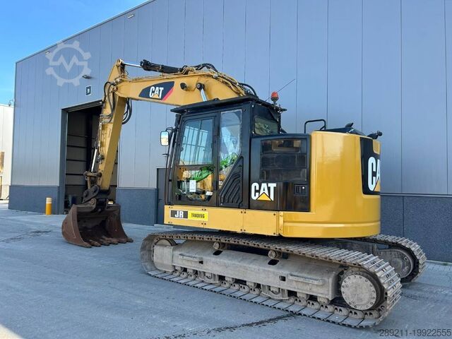Гусеничный экскаватор Caterpillar 325 FL CR