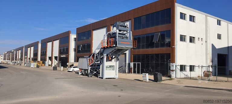 Бетоносмесительная установка Polygonmach 100m3 hour self erecting- auto install mobile c...