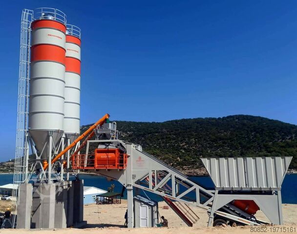 Бетоносмесительная установка Polygonmach mobile batching plant self ereted-real mobile-n...