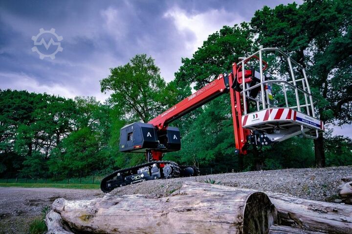 Гусеничная рабочая платформа ALMACRAWLER JIBBI 1890 PRIMO ELC