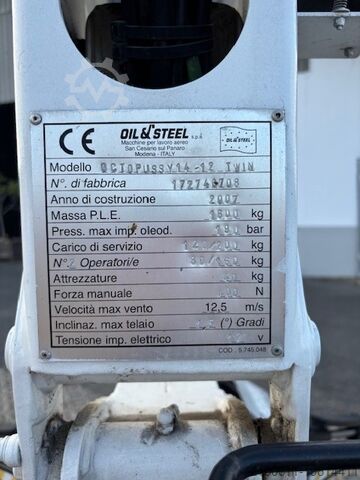 Гусеничная рабочая платформа Oil & Steel Octopussy 14.12 Twin