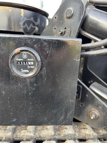 Гусеничная рабочая платформа Oil & Steel Octopussy 14.12 Twin