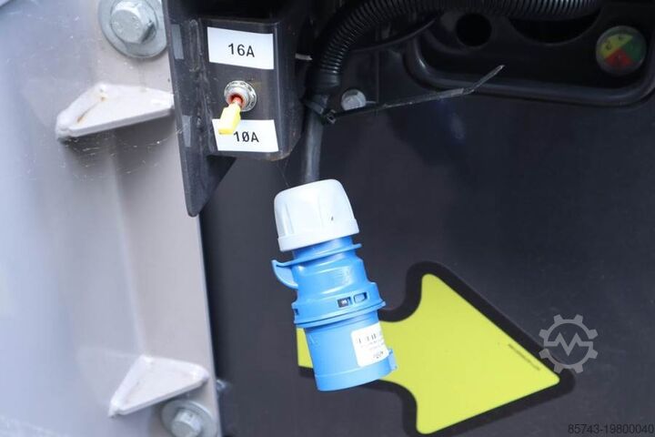 Телескопическая платформа Zoomlion ZT26JE Fully Electric Lithium-Powered, 4x4 Rough T