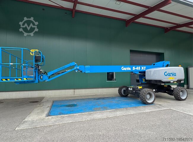 Телескопическая рабочая платформа Genie S-45 XC